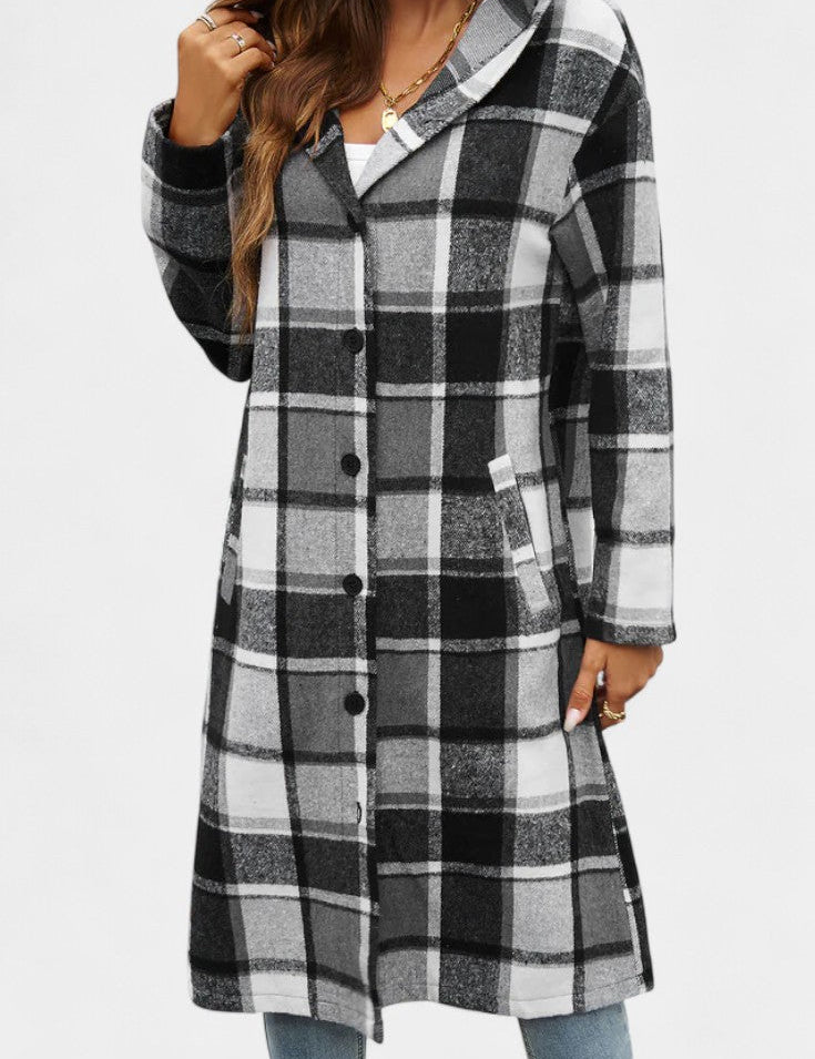 Swanhilde – Karierte Jacke mit Kapuze von Amora Bern