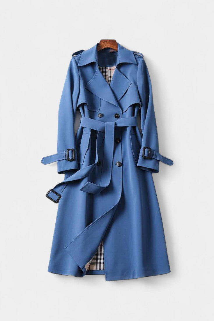 Perpetua – Zweireihiger Trenchcoat mit Gürtel von Amora Bern, Ansicht 4