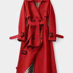 Perpetua – Zweireihiger Trenchcoat mit Gürtel von Amora Bern, Ansicht 2