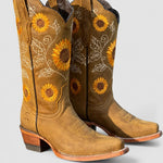 Ermenberga – Western-Stiefel mit Blumenstickerei von Amora Bern
