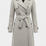 Perpetua – Zweireihiger Trenchcoat mit Gürtel von Amora Bern, Ansicht 12