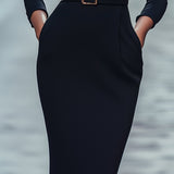 Nora | Raffiniertes schwarzes Kleid mit Gürtel und Stehkragen