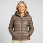 Heidrun – Übergangsjacke in Champagner von Amora Bern